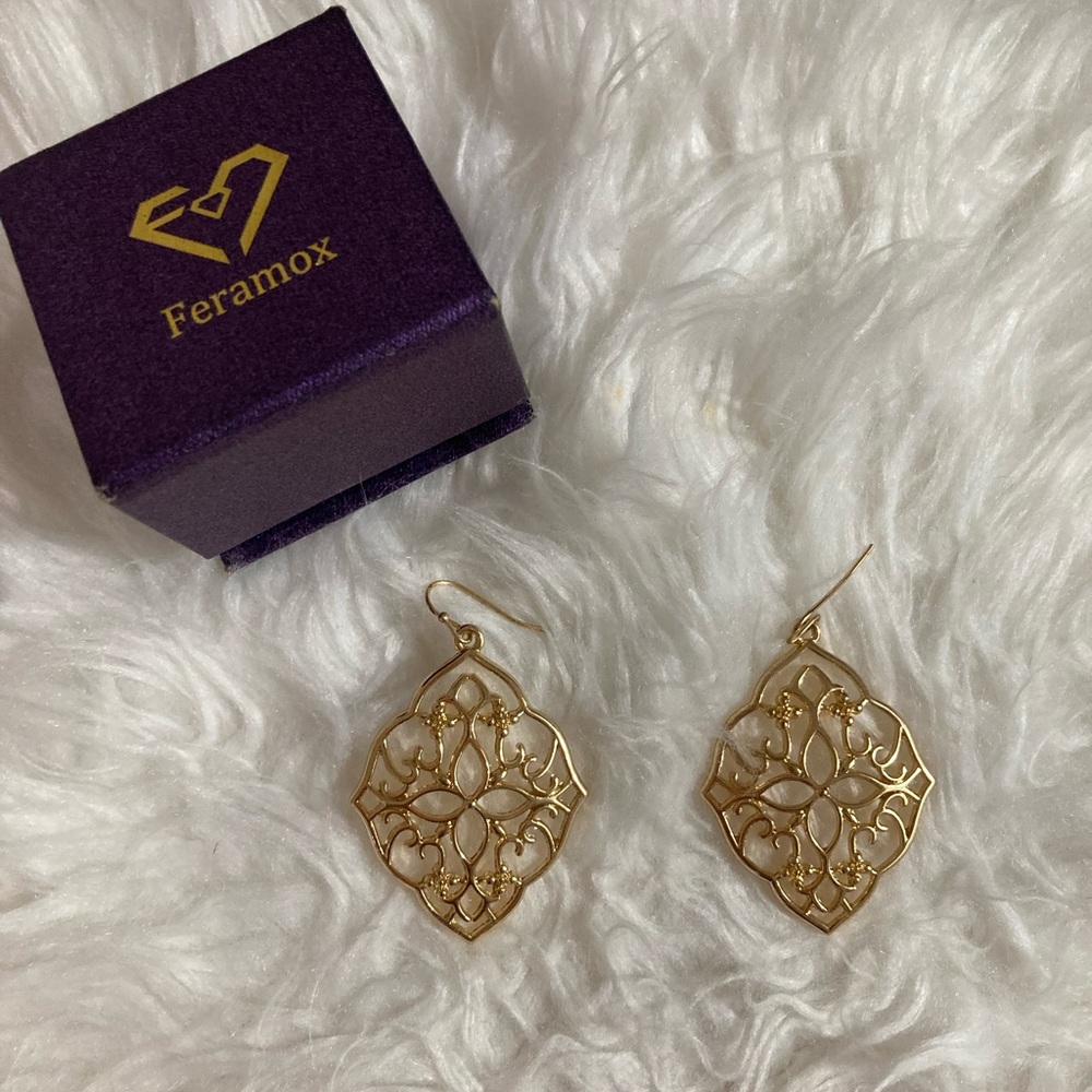 Vintage style Earrings